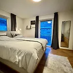 Liesl - Zell Am By Interhome Διαμέρισμα Τσελ αμ Ζέε