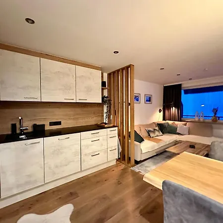 Liesl - Zell Am By Interhome Zell am See