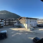 Liesl - Zell Am By Interhome 滨湖采尔